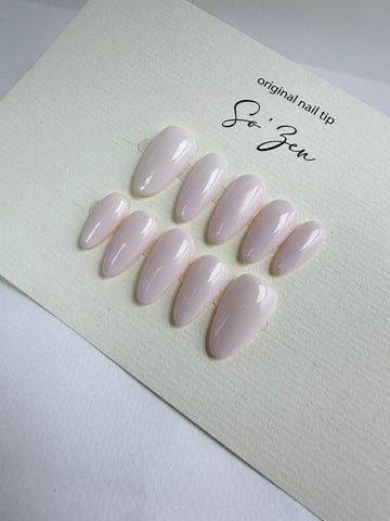 Press-on-nails Blush milk